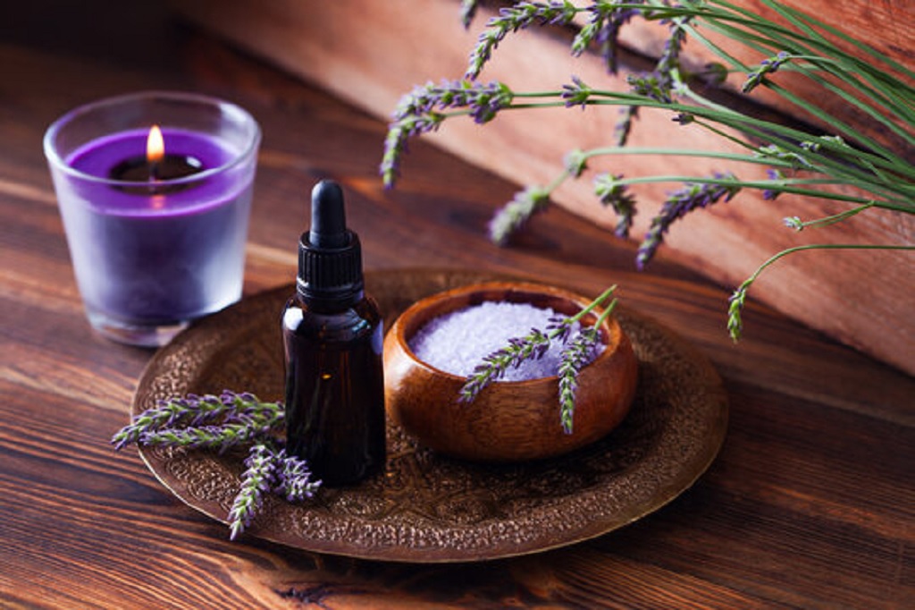 Essential Oils for Birth and Delivery
